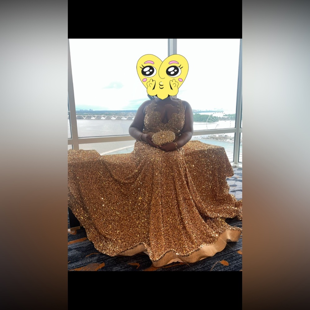 Stunning Gold Sequin Gown with Matching Earrings